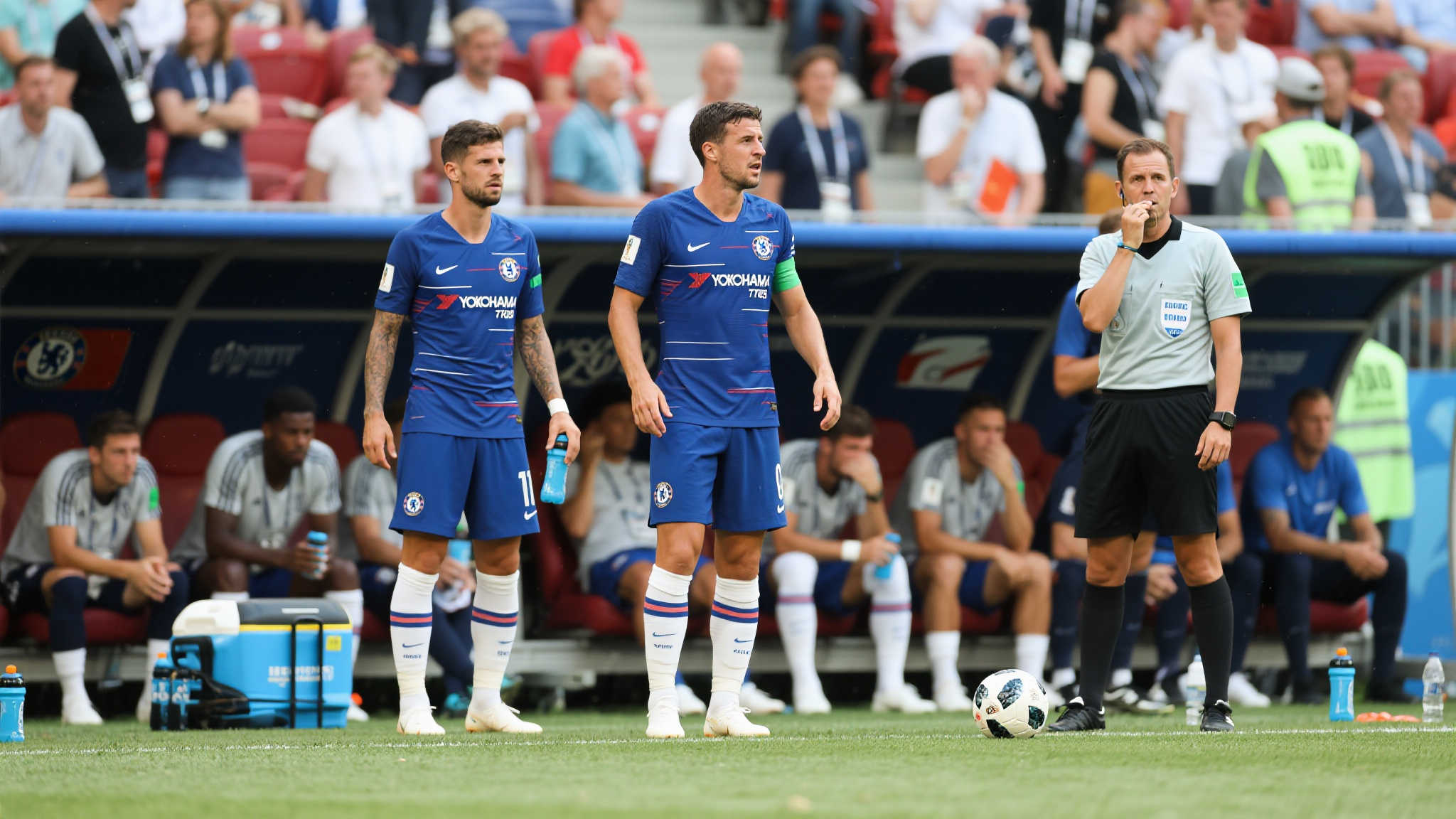 “高温挑战切尔西世俱杯关键战,当地气象红色预警39度” 以往类似情况为例,我们可以关注2018年俄罗斯世界