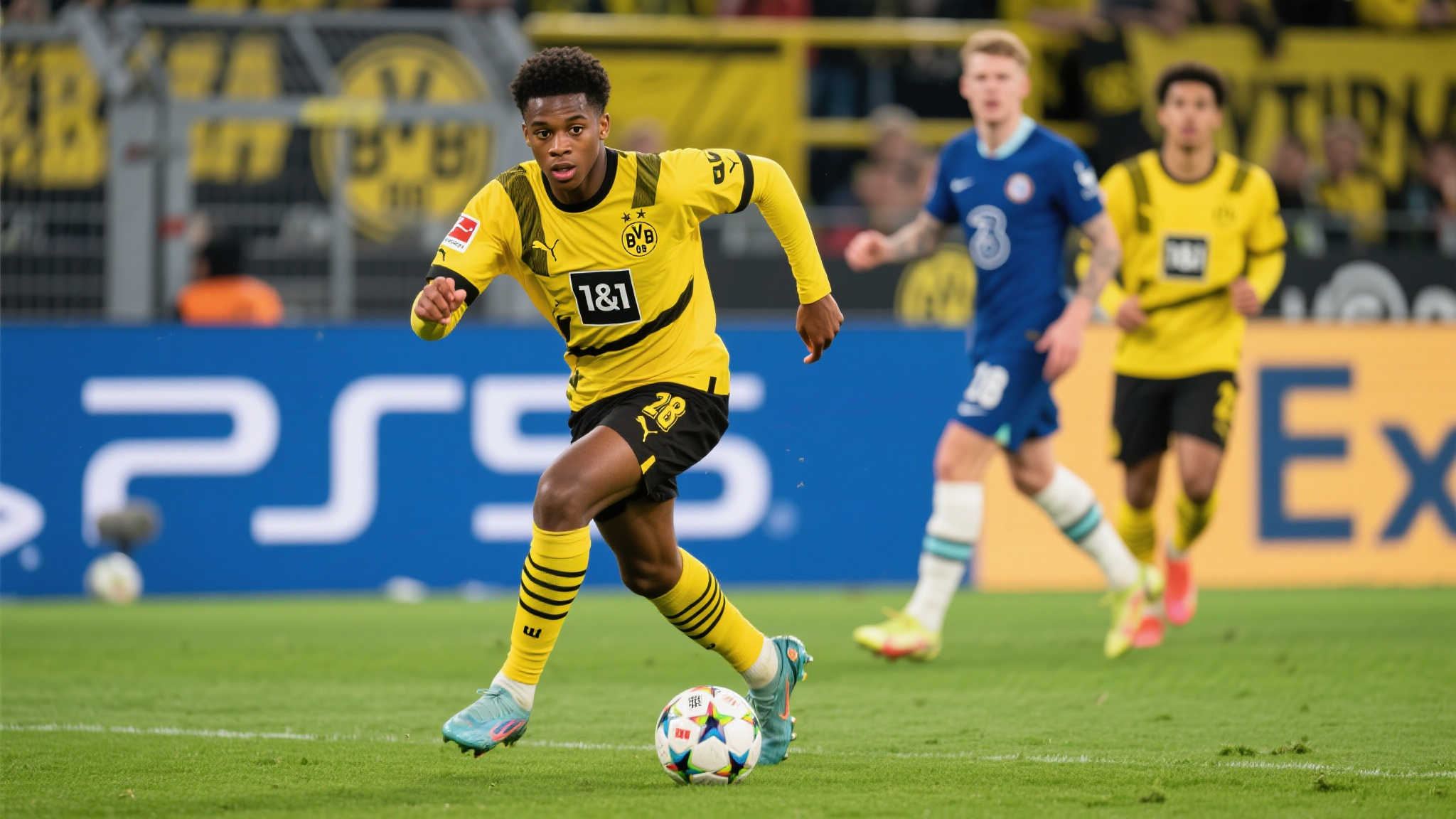 拜仁切尔西激烈争夺,多特蒙德成为焦点! 多特新星为何成为香饽饽
多特蒙德作为德国足坛的青